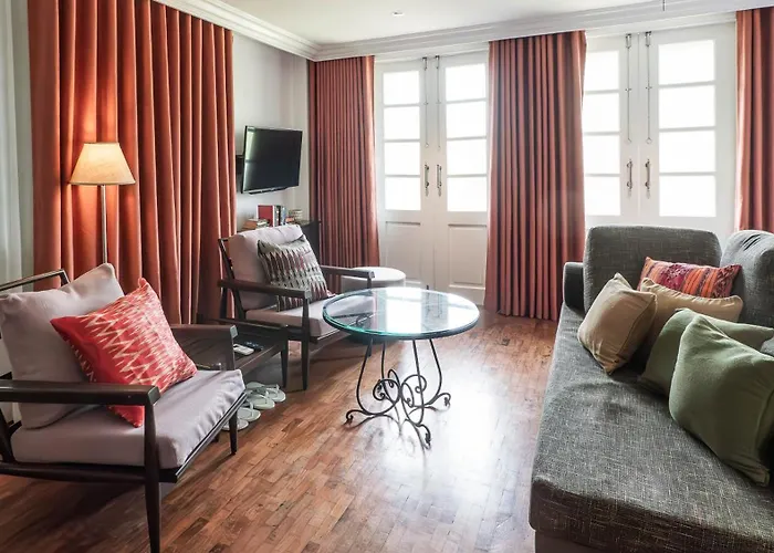 Apartment Miranamin Nest Banaba - Garden View In Historic - Bathtub, Luxury Indoor Plunge Pool, Guest Kitchen, Self-service Breakfast, Rooftop, Pet-friendly *