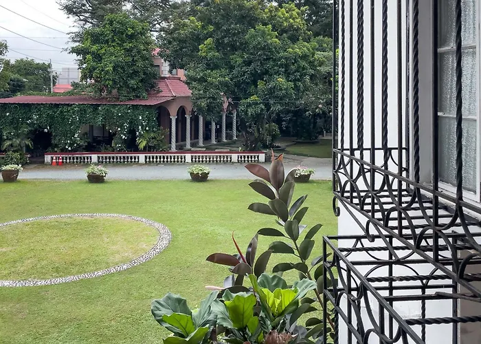 Miranamin Nest Banaba - Garden View In Historic - Bathtub, Luxury Indoor Plunge Pool, Guest Kitchen, Self-service Breakfast, Rooftop, Pet-friendly Apartment