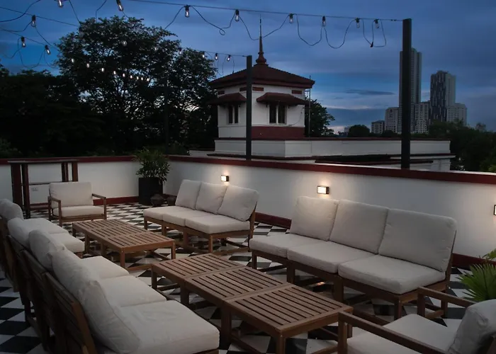 Miranamin Nest Banaba - Garden View In Historic - Bathtub, Luxury Indoor Plunge Pool, Guest Kitchen, Self-service Breakfast, Rooftop, Pet-friendly Apartment